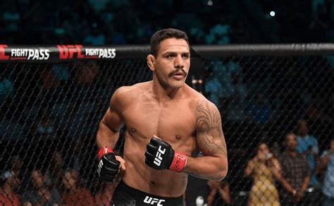 5 Things You Might Not Know About Rafael dos Anjos.